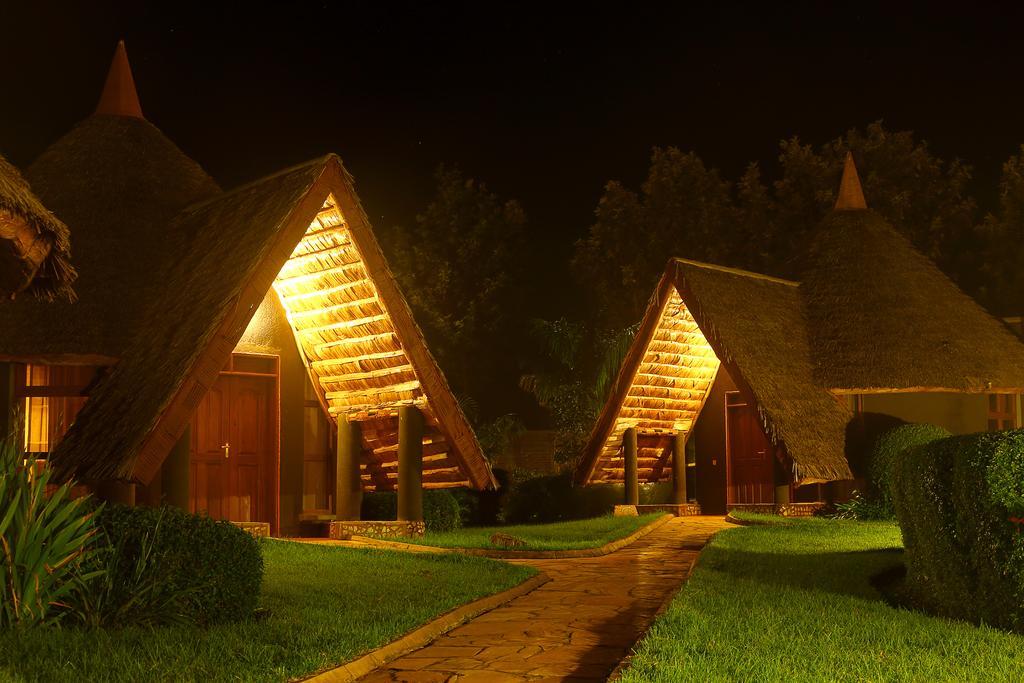 Farm Of Dreams Lodge 卡拉图 外观 照片